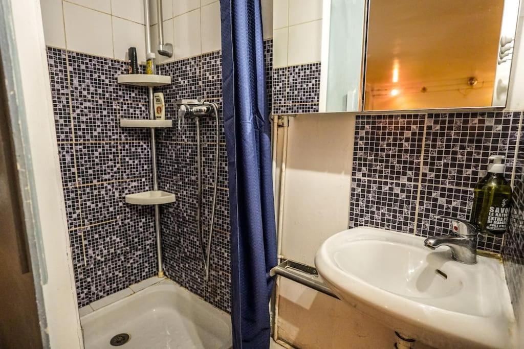 Cozy Studio In The Heart Of Paris Luaran gambar